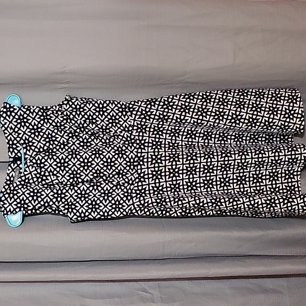 Sleeveless dress